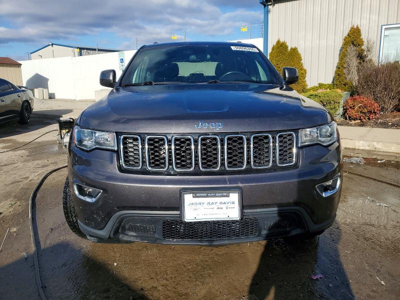 Photo 5 from auction – 2018 JEEP GRAND CHER with VIN 1C4RJFAG0JC333897
