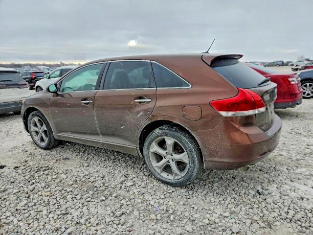 Photo 2 from auction – 2010 TOYOTA VENZA with VIN 4T3ZK3BB2AU027277