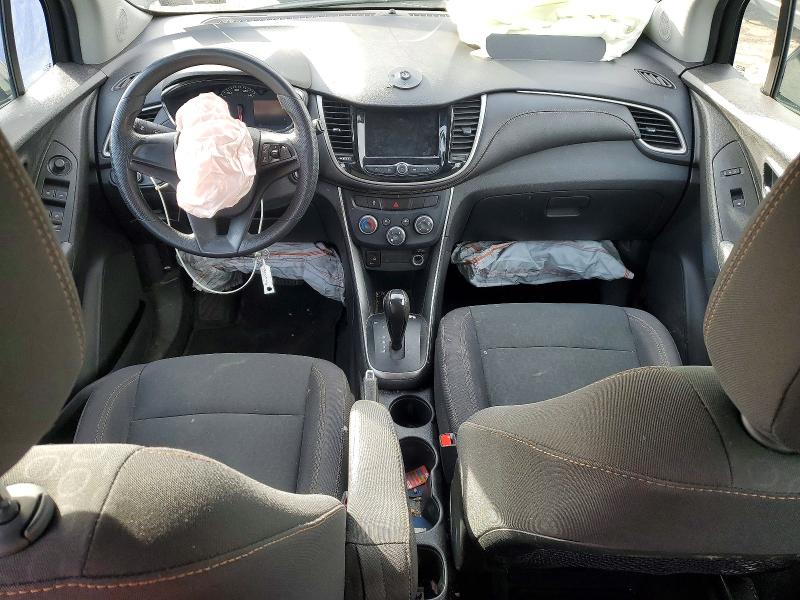 Photo 8 from auction – 2019 CHEVROLET TRAX with VIN 3GNCJKSB5KL316785