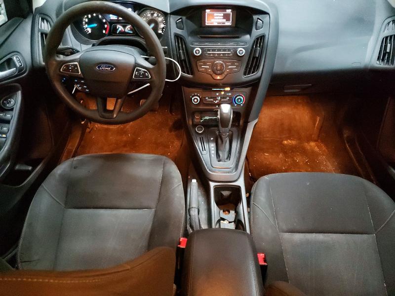 Photo 8 from auction – 2015 FORD FOCUS SE with VIN 1FADP3F21FL329536