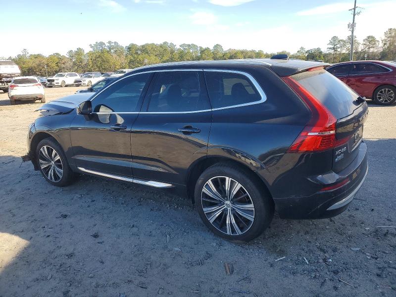 Photo 2 from auction – 2022 VOLVO XC60 with VIN YV4L12RL1N1087103
