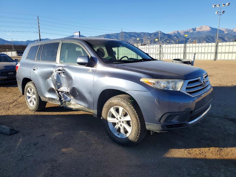 Photo 4 from auction – 2013 TOYOTA HIGHLANDER with VIN 5TDBK3EH3DS212834