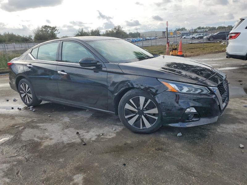 Photo 4 from auction – 2019 NISSAN ALTIMA SL with VIN 1N4BL4EV7KC183464
