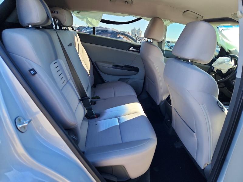 Photo 11 from auction – 2018 KIA SPORTAGE with VIN KNDPM3AC1J7398809