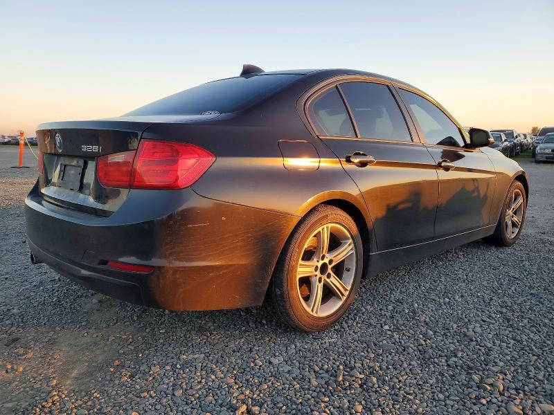 Photo 3 from auction – 2013 BMW 328 I SULE with VIN WBA3C1C56DF443867
