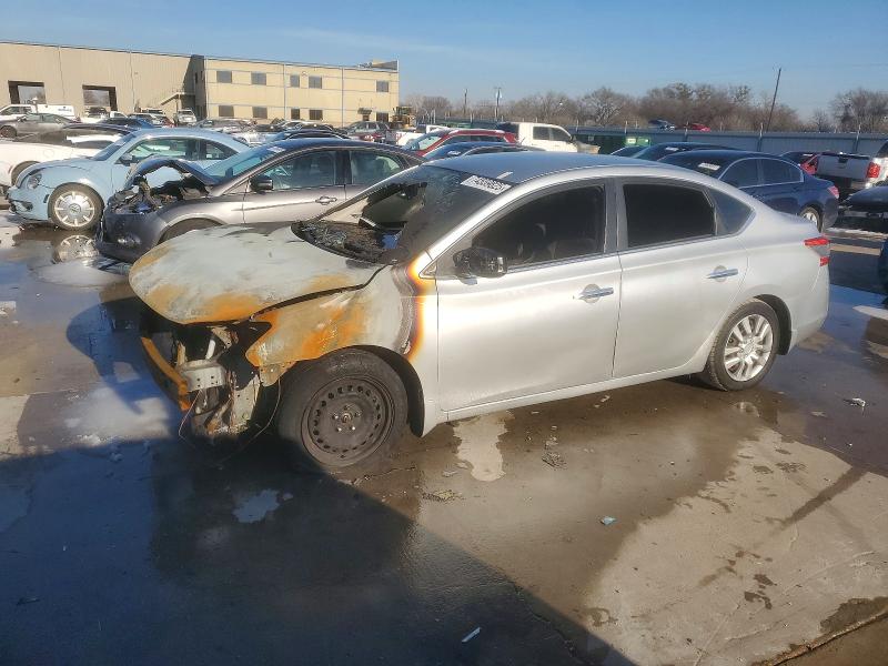NISSAN SENTRA 2015 with VIN 3N1AB7AP2FY290942 - Photo from auction