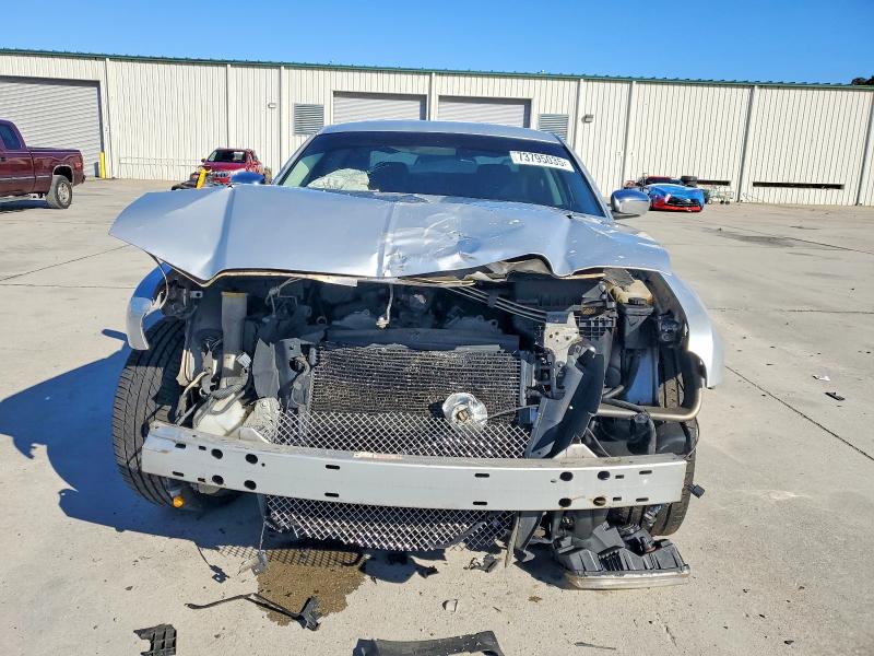 Photo 5 from auction – 2010 CHRYSLER 300 TOURIN with VIN 2C3CA5CV6AH246485