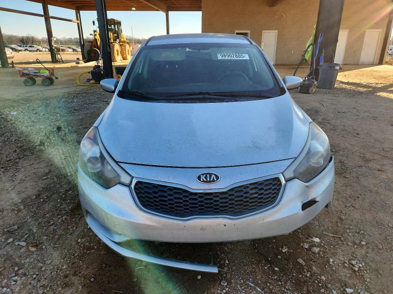 Photo 5 from auction – 2016 KIA FORTE LX with VIN KNAFK4A67G5442847