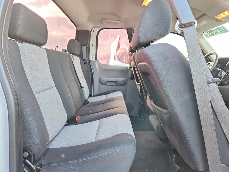 Photo 10 from auction – 2007 GMC NEW SIERRA with VIN 1GTEC19C07Z577035