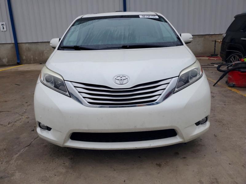 Photo 5 from auction – 2015 TOYOTA SIENNA XLE with VIN 5TDYK3DC7FS655149