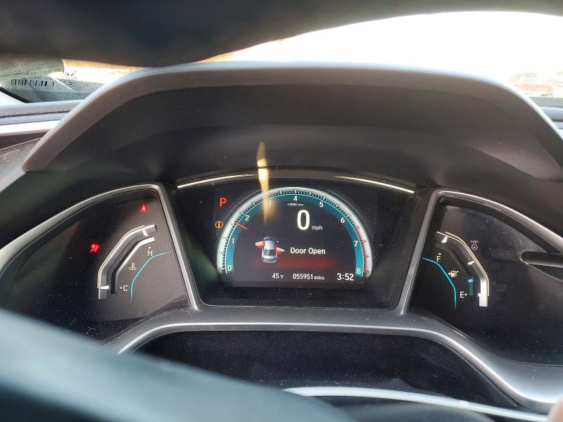 Photo 9 from auction – 2018 HONDA CIVIC EX with VIN 2HGFC1F3XJH641129