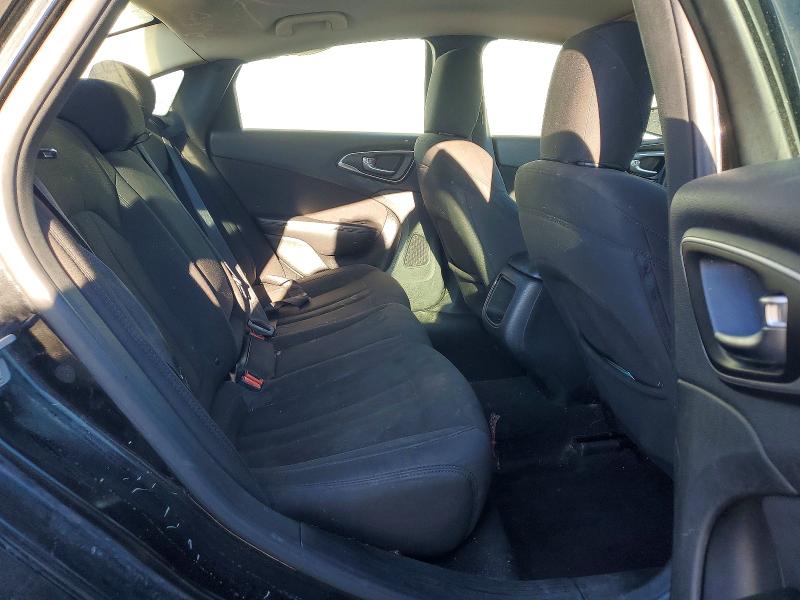 Photo 10 from auction – 2015 CHRYSLER 200 LIMITE with VIN 1C3CCCAB5FN622356