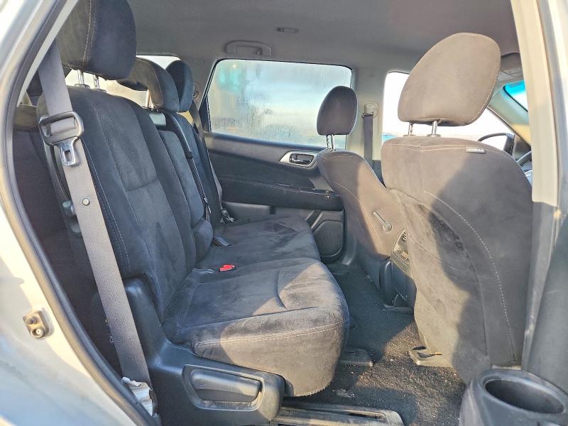 Photo 10 from auction – 2016 NISSAN PATHFINDER with VIN 5N1AR2MM1GC605765