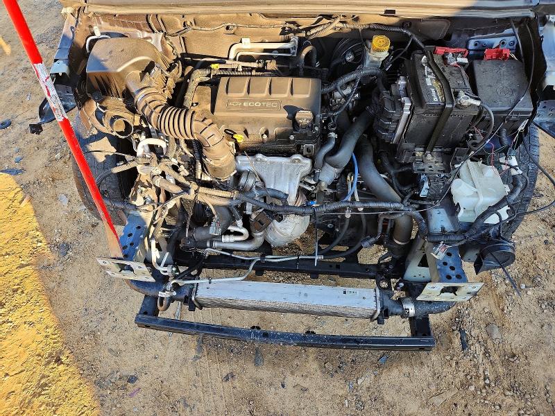 Photo 12 from auction – 2018 CHEVROLET TRAX LS with VIN 3GNCJKSBXJL392839