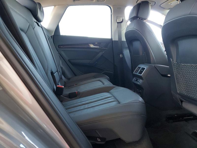 Photo 10 from auction – 2019 AUDI Q5 PREMIUM with VIN WA1BNAFY2K2029935