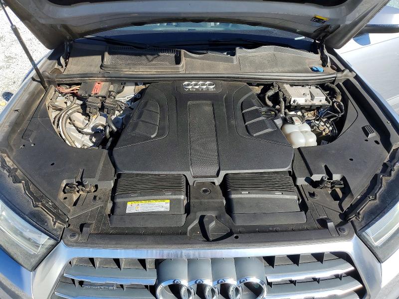 Photo 12 from auction – 2018 AUDI Q7 PREMIUM with VIN WA1LAAF72JD016371