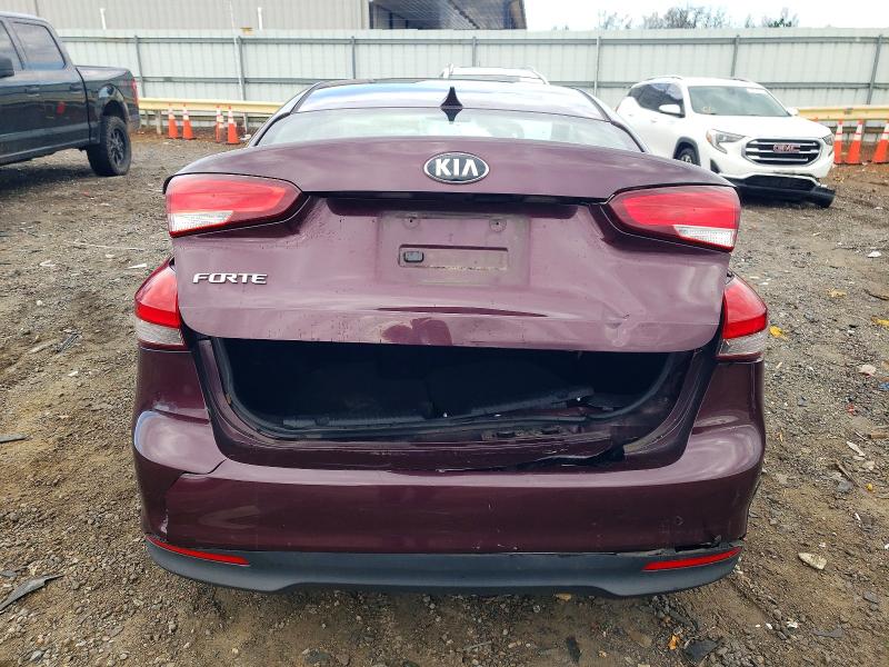 Photo 6 from auction – 2017 KIA FORTE LX with VIN 3KPFK4A70HE039388