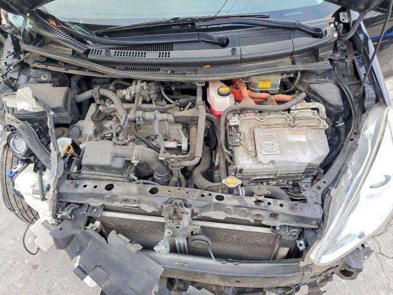 Photo 11 from auction – 2015 TOYOTA PRIUS C with VIN JTDKDTB32F1103283