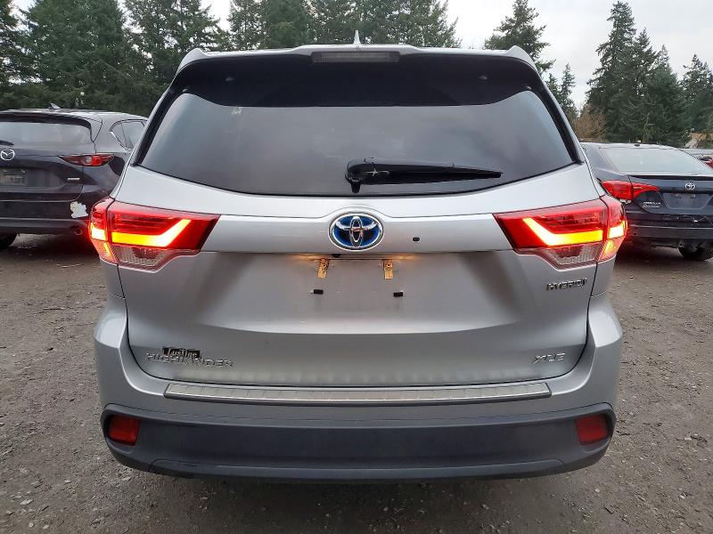 Photo 6 from auction – 2019 TOYOTA HIGHLANDER with VIN 5TDJGRFH5KS076489
