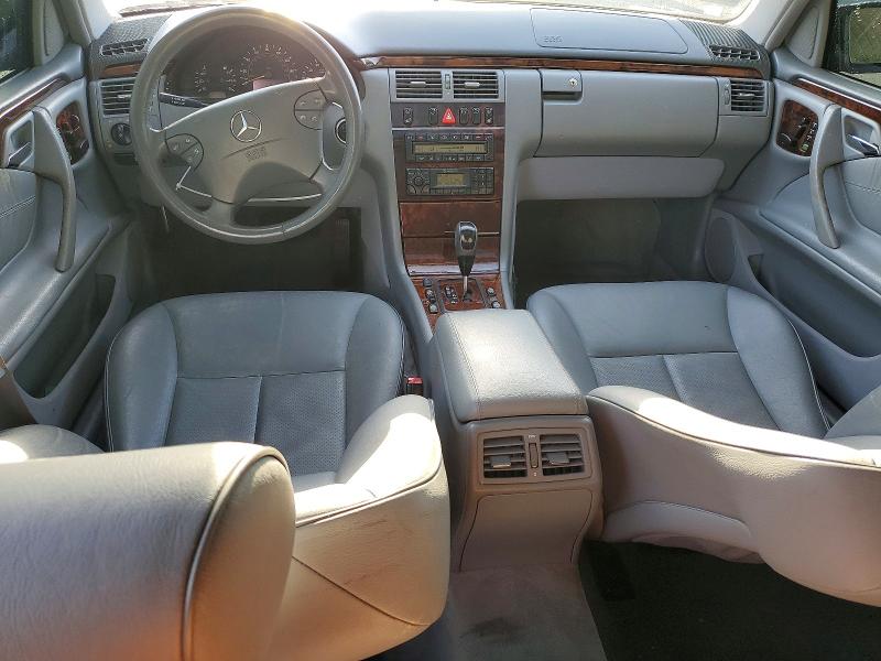 Photo 8 from auction – 2001 MERCEDES-BENZ E 320 with VIN WDBJF65J11B251167