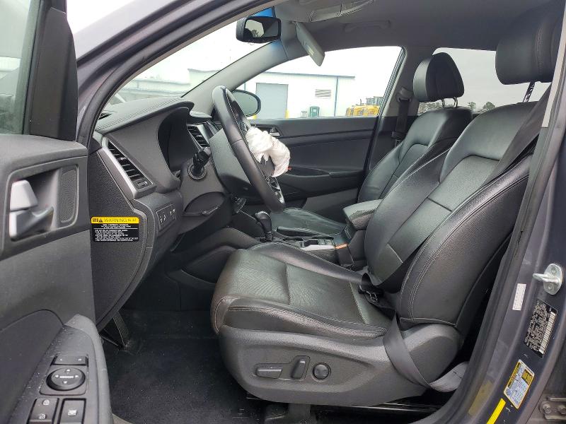 Photo 7 from auction – 2016 HYUNDAI TUCSON with VIN KM8J33A21GU024108