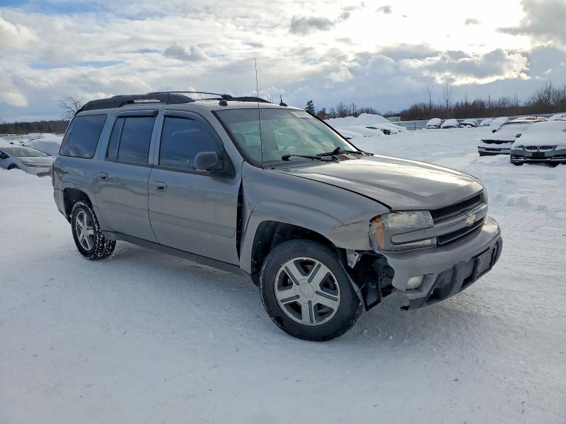 Photo 4 from auction – 2005 CHEVROLET TRAILBLAZE with VIN 1GNET16M556174283