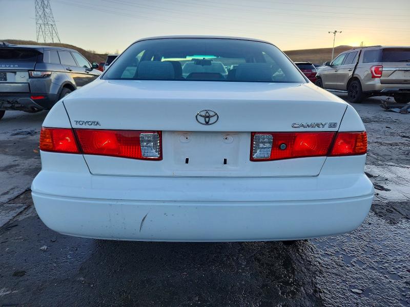 Photo 6 from auction – 2000 TOYOTA CAMRY CE with VIN JT2BG22K9Y0471549