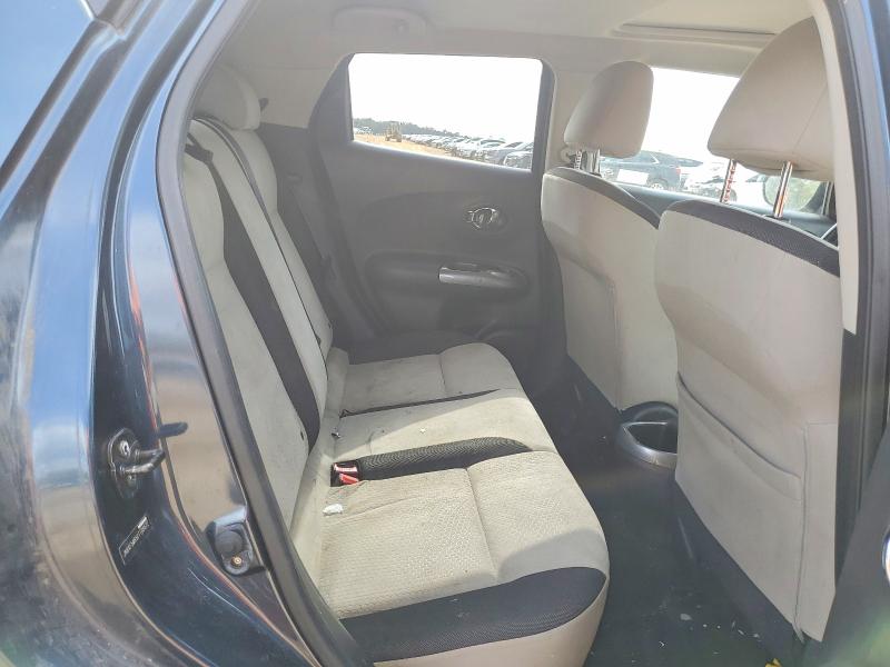 Photo 10 from auction – 2012 NISSAN JUKE S with VIN JN8AF5MR5CT105522