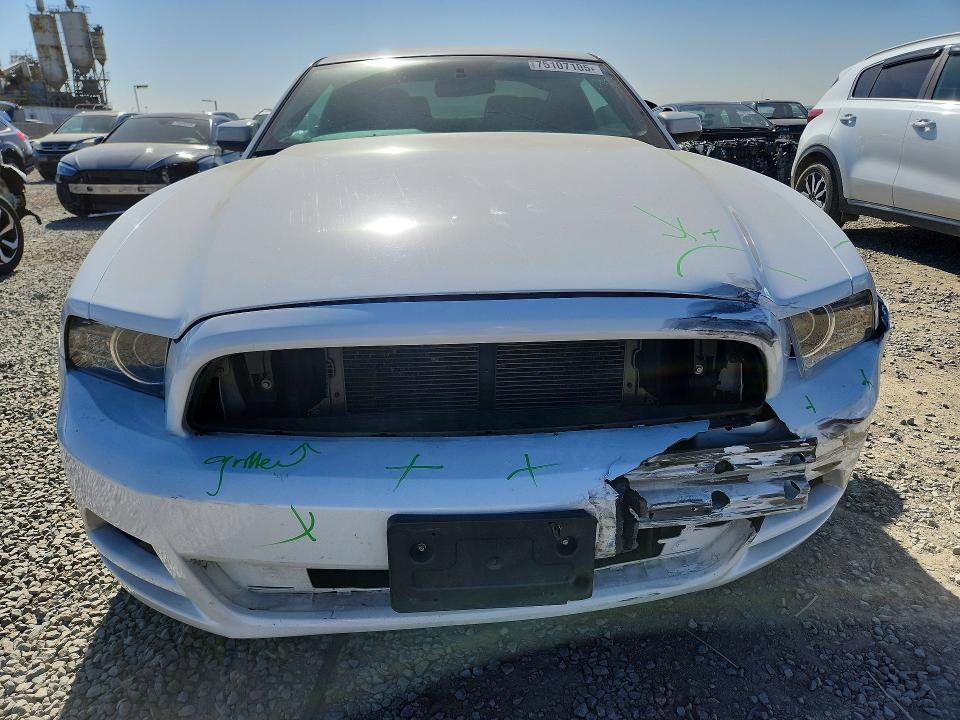 Photo 5 from auction – 2014 FORD MUSTANG with VIN 1ZVBP8AM4E5333488