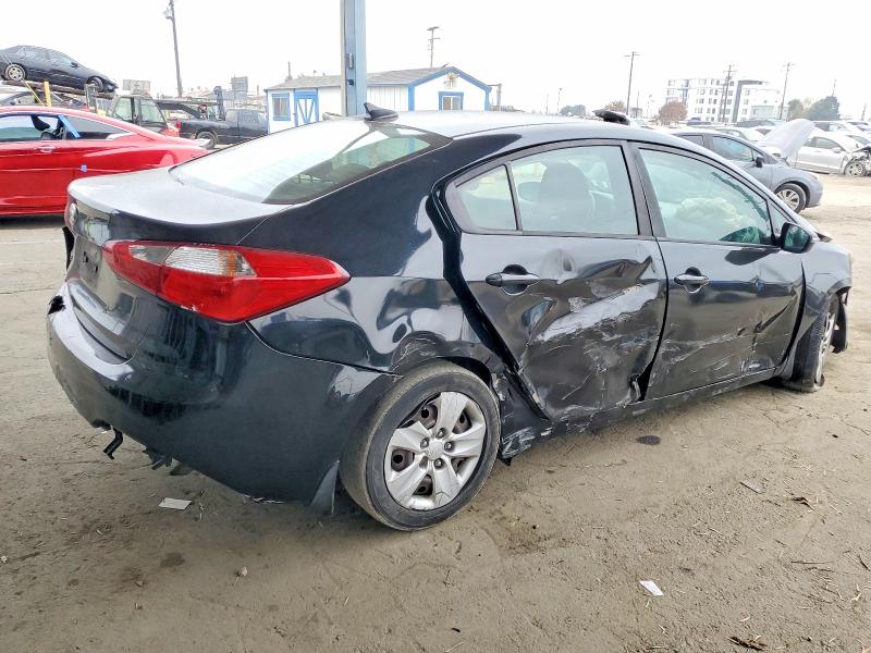 Фото 3 с аукциона – 2015 KIA FORTE LX с VIN KNAFX4A69F5365821