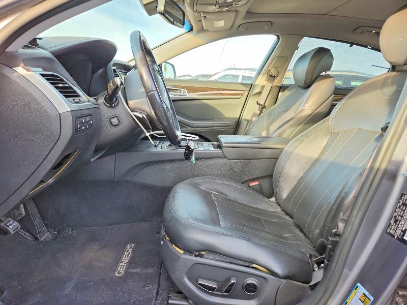 Photo 7 from auction – 2015 HYUNDAI GENESIS 3. with VIN KMHGN4JEXFU096282