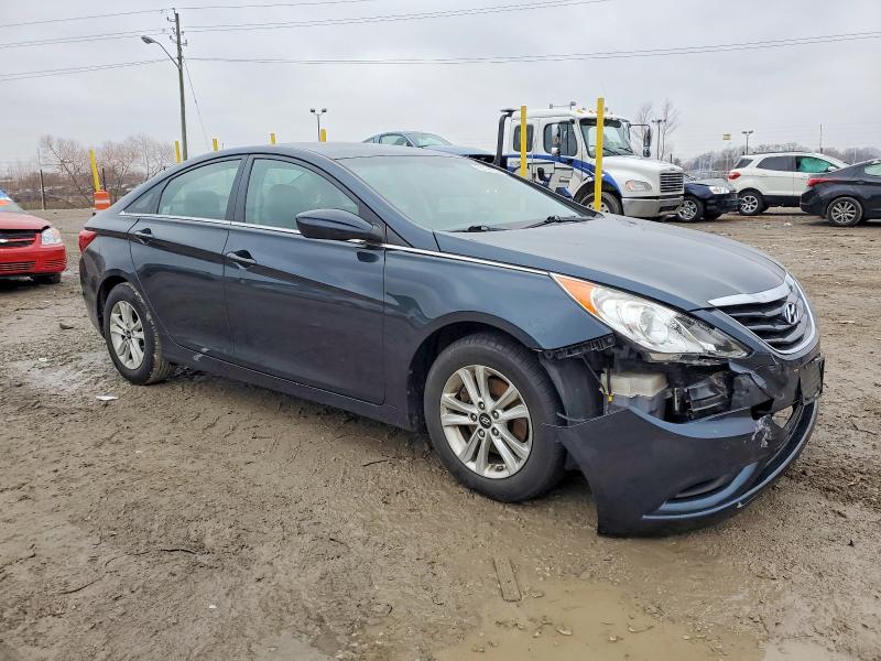 Photo 4 from auction – 2011 HYUNDAI SONATA GLS with VIN 5NPEB4AC2BH023561