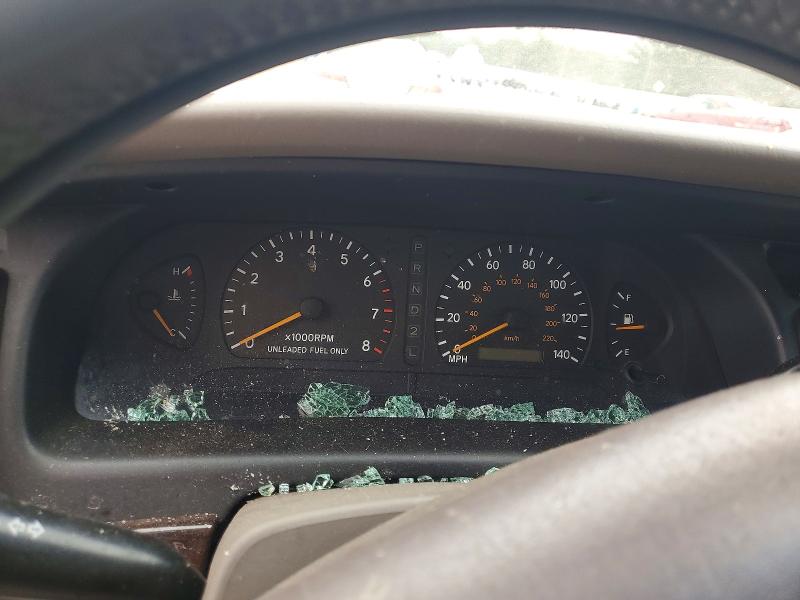 Photo 9 from auction – 1998 TOYOTA AVALON XL with VIN 4T1BF18B3WU230860