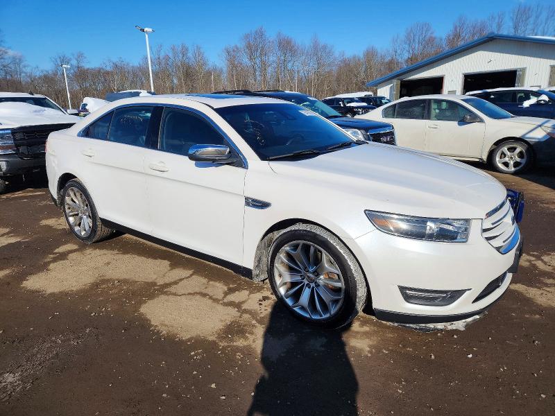 Photo 4 from auction – 2015 FORD TAURUS with VIN 1FAHP2F80FG176642