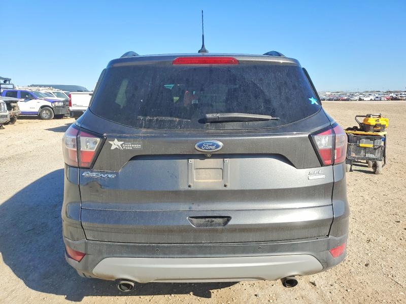 Photo 6 from auction – 2018 FORD ESCAPE SEL with VIN 1FMCU0HD3JUB72053