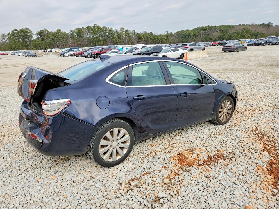 Foto 3 de la subasta – 2016 BUICK VERANO con VIN 1G4PP5SK9G4108699