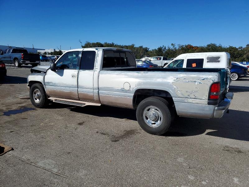 Photo 2 from auction – 1998 DODGE RAM 2500 with VIN 1B7KC236XWJ226075