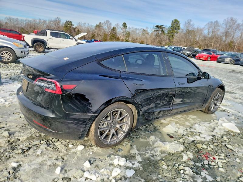 Photo 3 from auction – 2021 TESLA MODEL 3 with VIN 5YJ3E1EA2MF047009