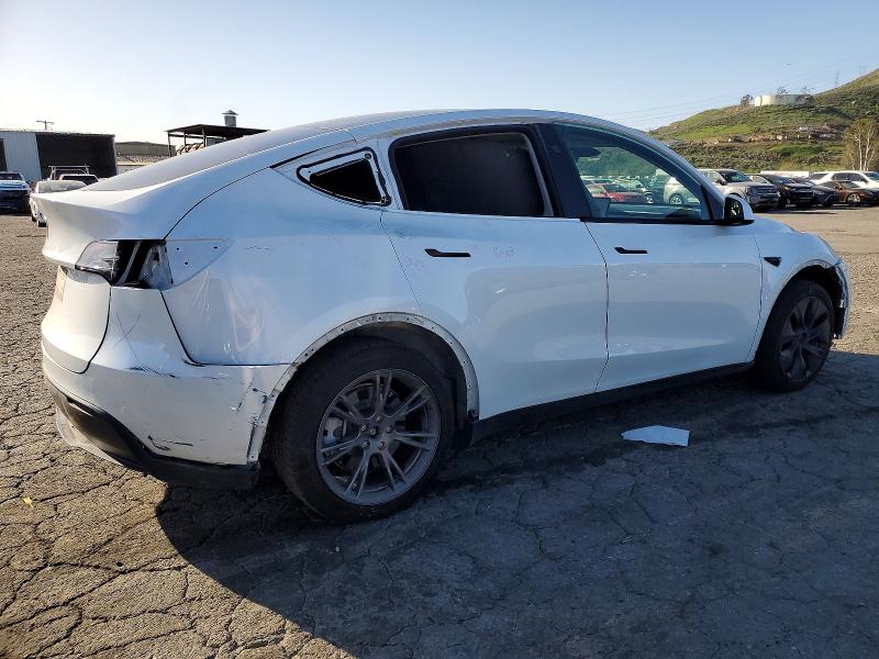 Photo 3 from auction – 2024 TESLA MODEL Y with VIN 7SAYGDED0RF170278