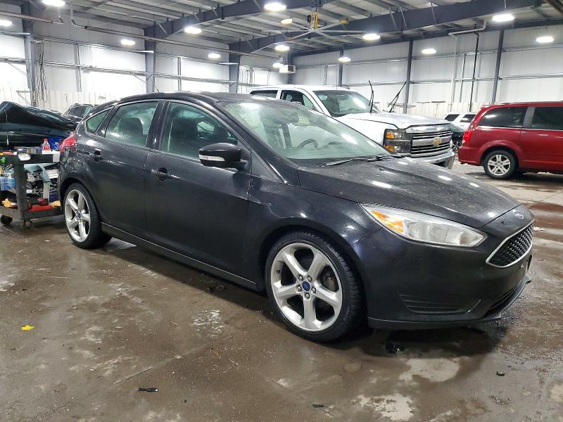 Photo 4 from auction – 2016 FORD FOCUS with VIN 1FADP3K23GL268018