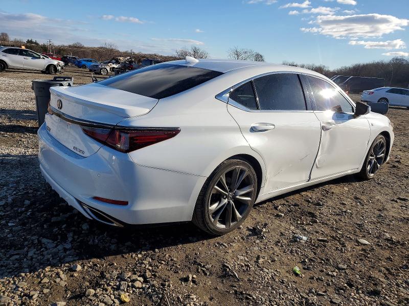 صورة رقم 3 من المزاد - 2019 LEXUS ES مع VIN 58ABZ1B19KU031757