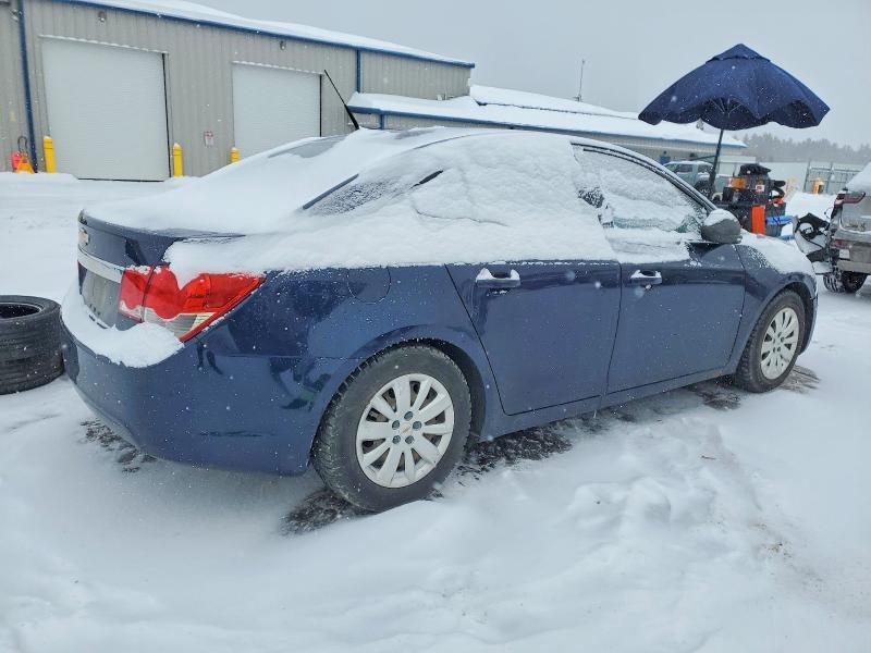 Photo 3 from auction – 2011 CHEVROLET CRUZE with VIN 1G1PC5SH0B7117280