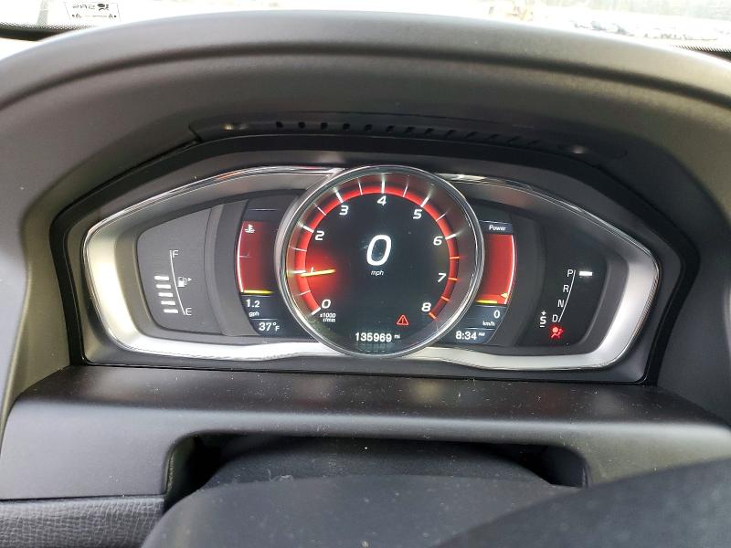Photo 9 from auction – 2016 VOLVO XC60 with VIN YV4612RK7G2822152