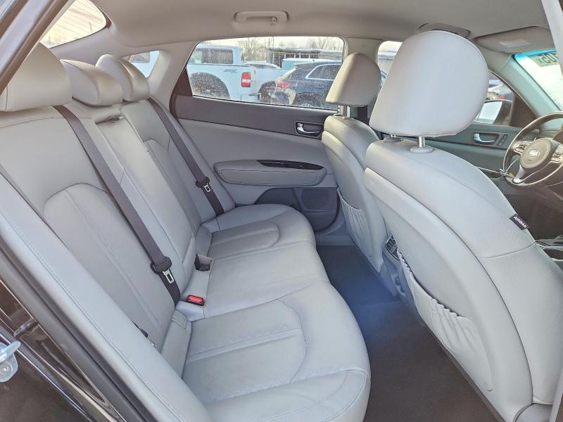 Photo 10 from auction – 2017 KIA OPTIMA PLU with VIN KNAGV4LD4H5009818
