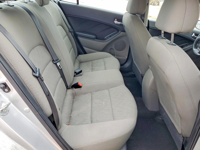 Photo 10 from auction – 2015 KIA FORTE with VIN KNAFK4A68F5268639