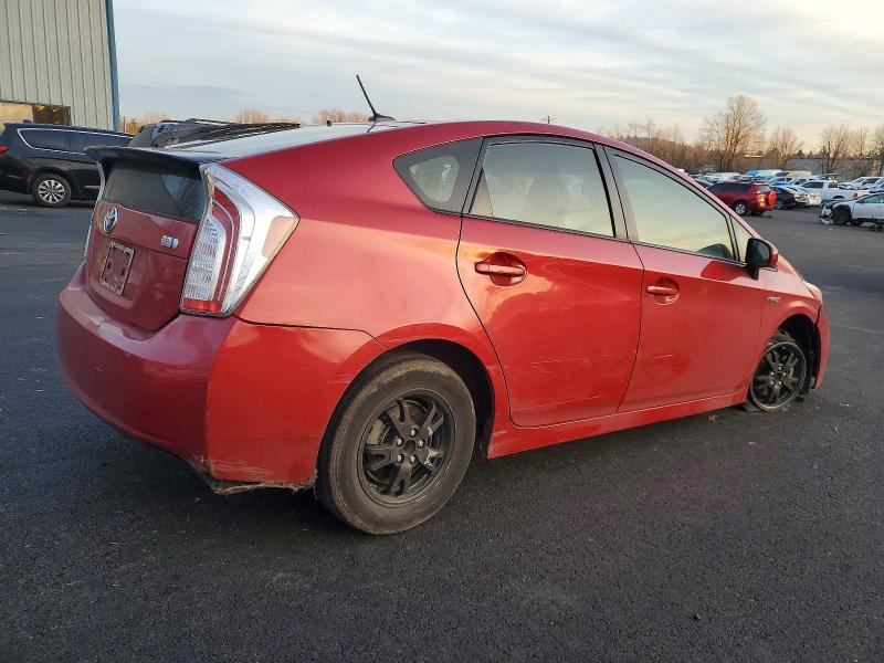 Photo 3 from auction – 2014 TOYOTA PRIUS with VIN JTDKN3DU2E1770839