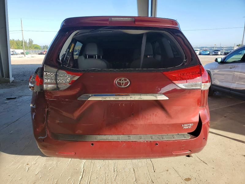 Photo 6 from auction – 2013 TOYOTA SIENNA with VIN 5TDDK3DC9DS070021