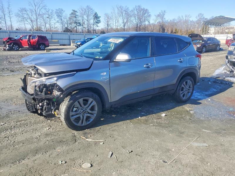 KIA SELTOS LX 2023 with VIN KNDEPCAA0P7434110 - Photo from auction