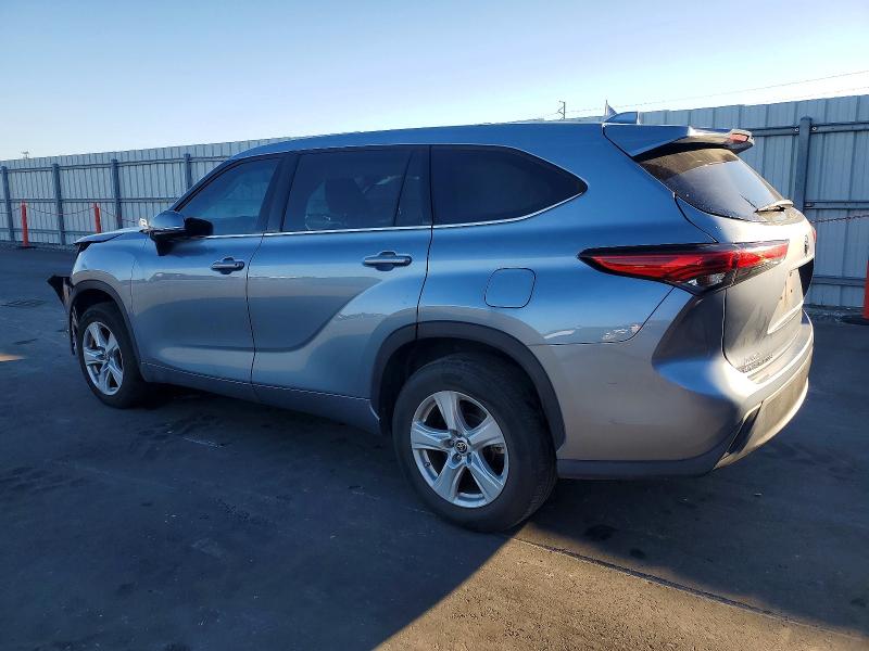 Photo 2 from auction – 2021 TOYOTA HIGHLANDER with VIN 5TDZZRAH5MS083188