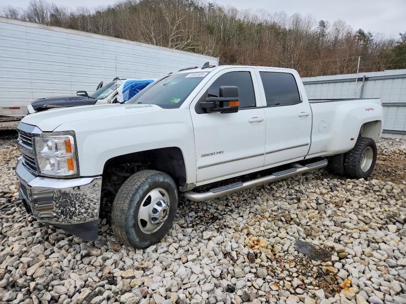 CHEVROLET SILVERADO 2015 with VIN 1GC4KZC81FF572122 - Photo from auction